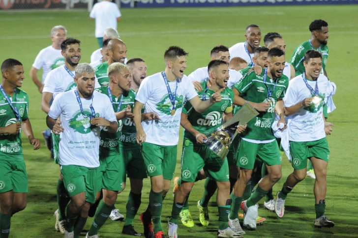 Capitão do título da Série B, Alan Ruschel está de saída da Chapecoense (Foto: Tarla Wolski / Futura Press)