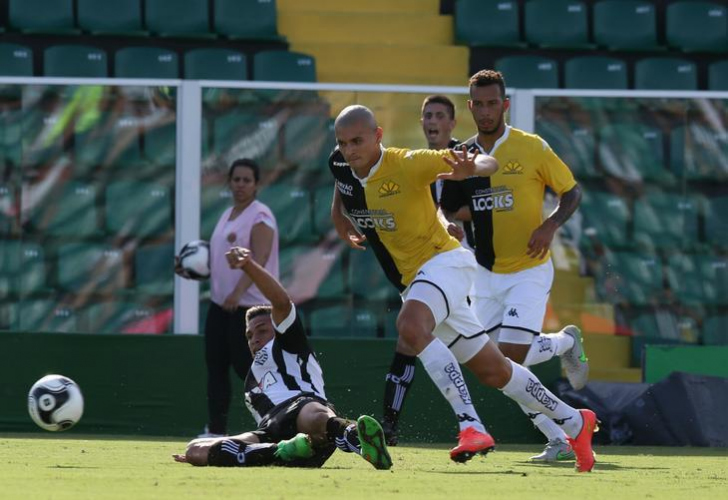 Última vitória do Tigre foi no Scarpelli (Foto: Marco Favero / Agência RBS)