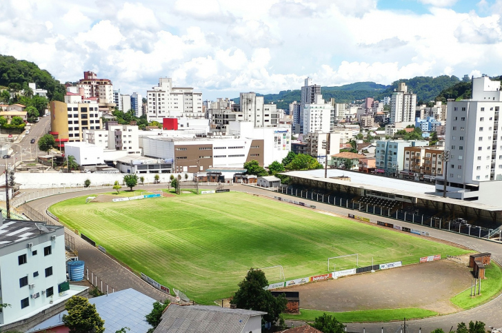 Estádio Domingos Machado de Lima continuará sem movimentações (Foto:Ricardo Artifon/Concórdia)