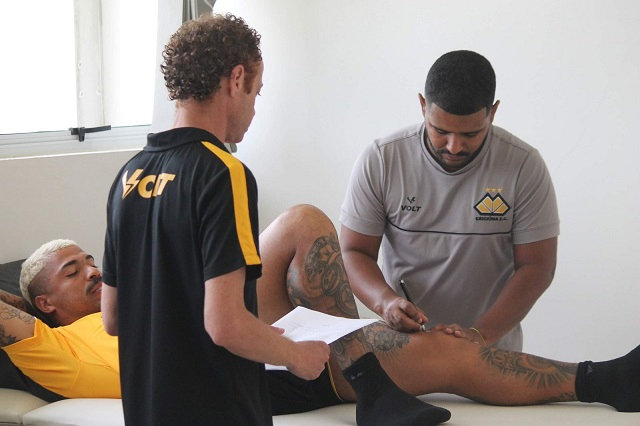 Marcinho é uma das caras novas. Ele já está realizando exames (Foto: Celso da Luz / Criciúma E.C)