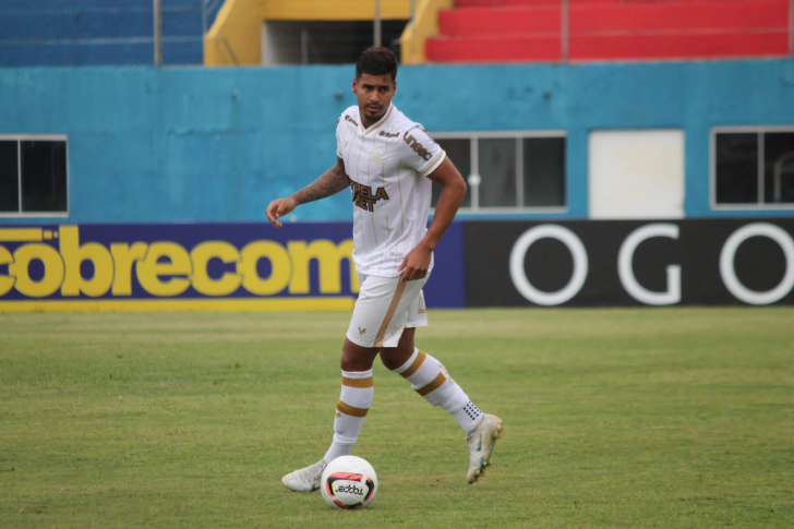 Rômulo foi substituído no sábado com dores na coxa | Foto: Celso da Luz/ Assessoria de imprensa Criciúma E. C.