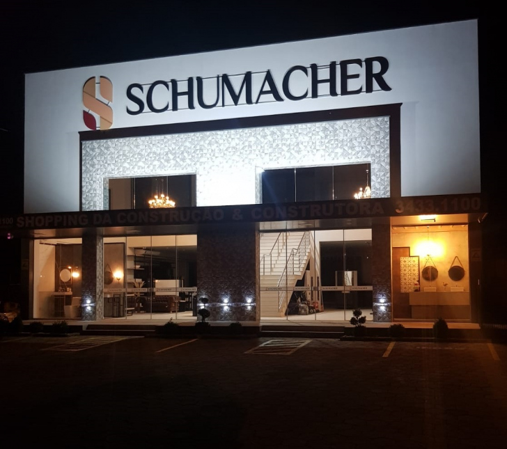 Fotos: Divulgação/ Schumacher Shopping da Construção