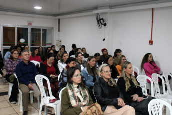 Notícia - Unesc leva curso de pós-graduação em Educação Especial Inclusiva ao Balneário Rincão