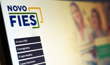 Notícia - Fies encerra inscrições nesta sexta-feira