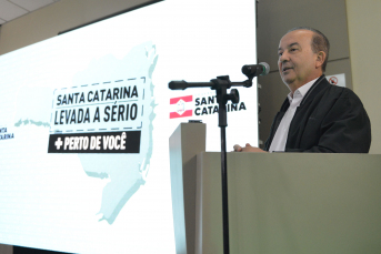 Notícia - Governador autoriza retomada das obras do aeroporto de Forquilhinha