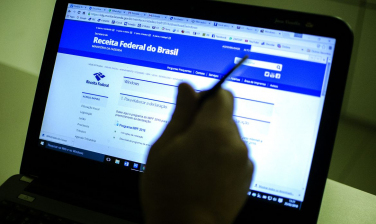 Notícia - Receita libera consulta a terceiro lote de restituição do IR