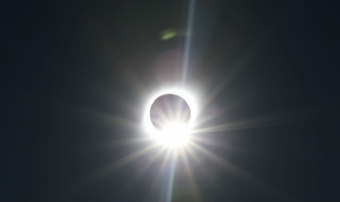 Notícia - Observatório Nacional retransmite eclipse solar ao vivo