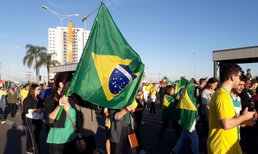 Notícia - Manifestação pró-Bolsonaro é mantida em Criciúma