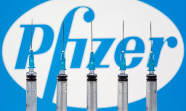 Notícia - Governo começa a distribuir hoje lote de 1 milhão de vacinas da Pfizer