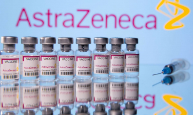 Notícia - Estudos avaliam vantagens de maior intervalo da vacina AstraZeneca