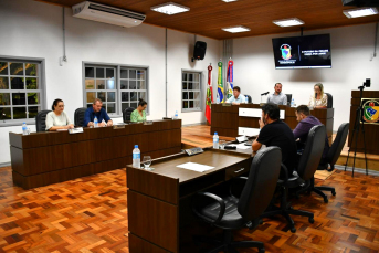 Notícia - Câmaras de Vereadores começam a julgar contas de 2022 de prefeitos