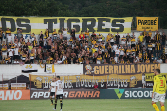 Notícia - Pela primeira vez, confronto entre Criciúma e Brusque decide título estadual