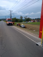 Notícia - Idosa morre ao ser atropelada em Içara