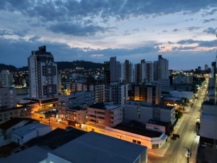 Notícia - Sul catarinense terá sexta-feira de calor e sem previsão de chuva