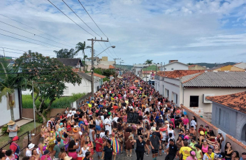 Notícia - Casan se diz preparada atender Laguna no Carnaval