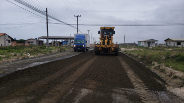 Notícia - Obras do calçadão e acesso Sul seguem a todo vapor em Arroio do Silva