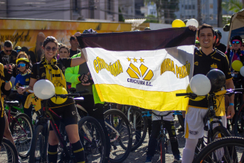 Notícia - Pedal do Tigre promove solidariedade e reúne torcedores