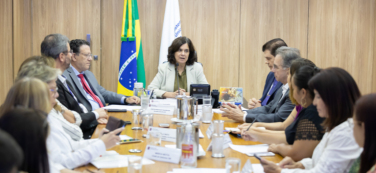 Notícia - Grupo de trabalho do Ministério da Saúde debate piso da enfermagem