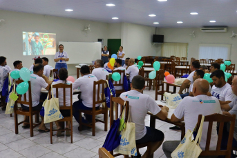 Notícia - Fumacense Alimentos leva colaboradores de volta às salas de aula