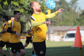 Notícia - Marcelo Hermes e Fabinho não treinaram nesta quinta-feira 