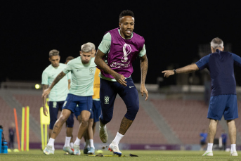 Notícia - Com Neymar escalado, Brasil inicia fase decisiva na Copa do Mundo