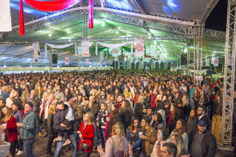 Notícia - Homenagens na Câmara de Vereadores marcam abertura da Festa da Gastronomia