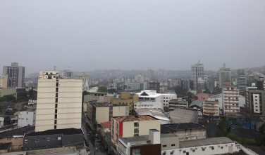 Notícia - A chuva chegou mais cedo na região