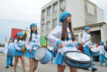 Notícia - Amor à Pátria e conscientização no desfile de Morro da Fumaça