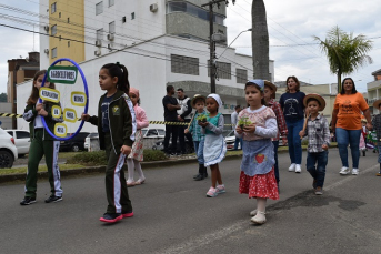 Notícia - Tradição e respeito à Pátria marcam desfile cívico de Siderópolis