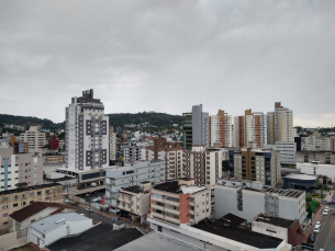 Notícia - Sul catarinense com terça-feira de chuva e temperatura amena 