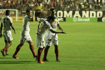 Notícia - Brusque vence Brasil de Pelotas e chega a 10 jogos sem perder 