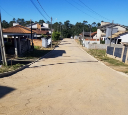 Notícia - Mais 24 ruas são pavimentadas e centro comunitário é reformado em Criciúma