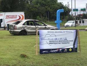 Notícia - Carros batidos espalhados por Criciúma chamam atenção de motoristas 