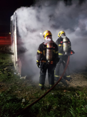 Notícia - Criciúma: após casa ser atingida por incêndio, idoso é encaminhado ao hospital