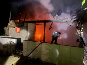 Notícia - Incêndio atinge residência em Turvo