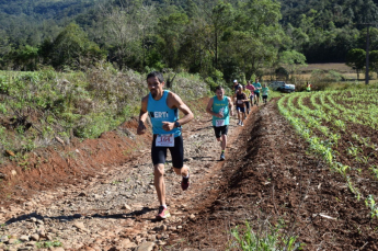 Notícia - Corrida de trilhas e montanhas reúne 140 atletas em Jacinto Machado