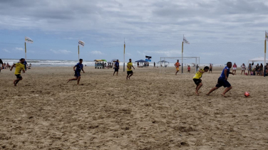 Notícia - Campeonato de Futebol de Areia começa neste sábado em Balneário Arroio do Silva