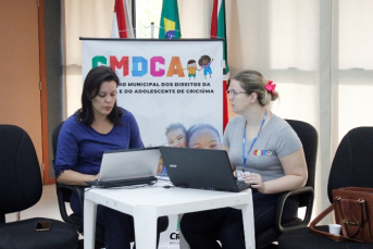 Notícia - Entidades do CMDCA são capacitadas no Paço Municipal Marcos Rovaris