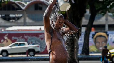 Notícia - Allah-la-ô, mas que calor! Termômetros devem bater quase 40°C​​​​​​​ nesta terça-feira