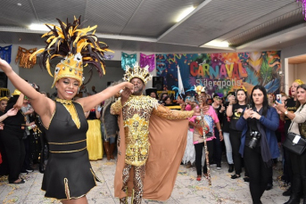 Notícia - Carnaval de Inverno do Idoso lota Siderópolis Clube