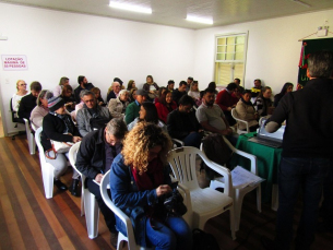 Notícia - Centro Cultural recebe reunião do Núcleo de Estudos Açorianos