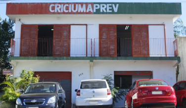 Notícia - Vereadores pedem CPI do Criciumaprev