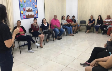 Notícia - Curso de Libras com turma completa em Maracajá