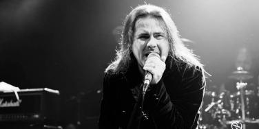 Notícia - Morre o vocalista André Matos, das bandas Angra e Shaman