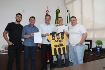 Notícia - Anjos do Futsal renova parceria com 16 municípios para 2025