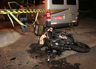 Notícia - Motociclista morre em acidente na SC-108 (ATUALIZADA)