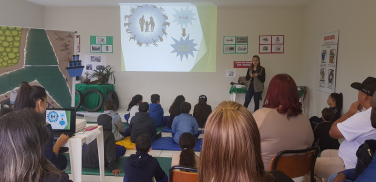 Notícia - Estudantes recebem orientações sobre o aedes aegypti