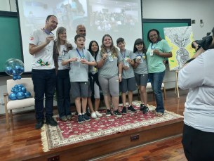 Notícia - Alunos da Escola SESI garantem medalhas no Festival de Vídeos Digitais e Educação Matemática