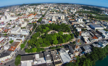 Notícia - Amesc: definições dos pré-candidatos a prefeito e vice 