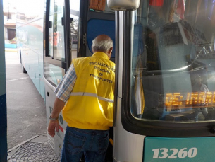 Notícia - Aresc fiscaliza transporte de trabalhadores em Santa Catarina